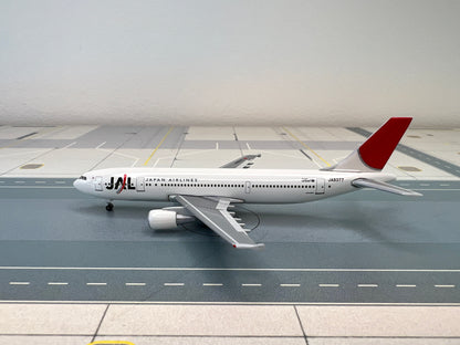 JAL Japan Airlines Airbus A300 pre-owned