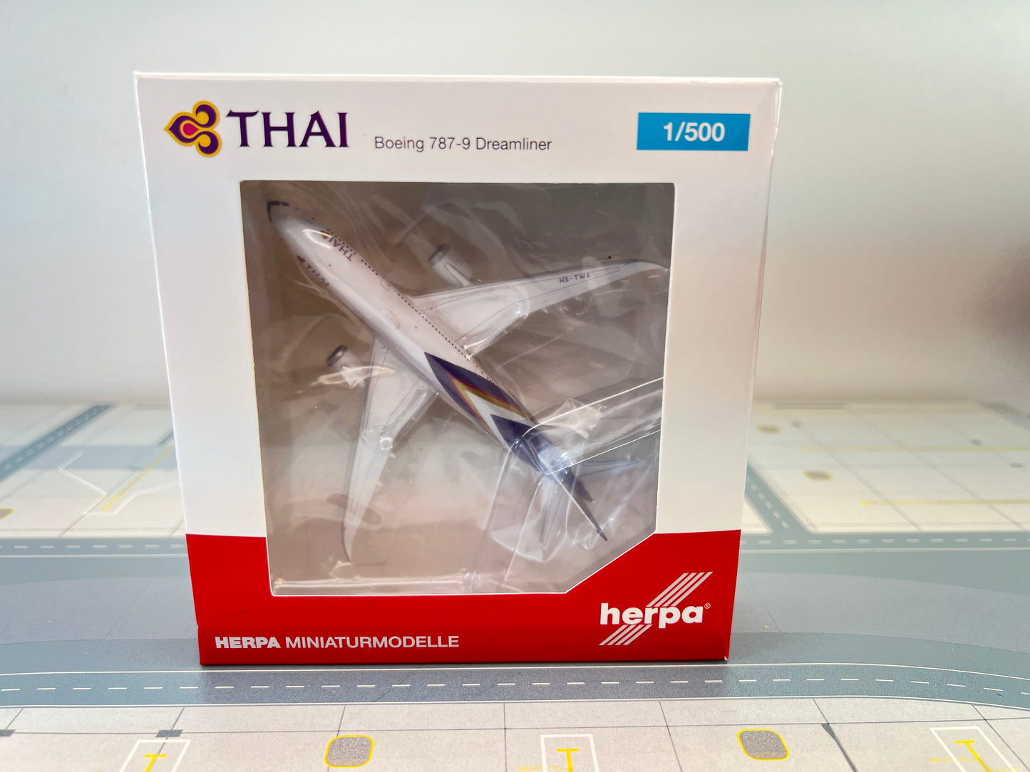 Thai Airways Boeing 787-9 pre-owned