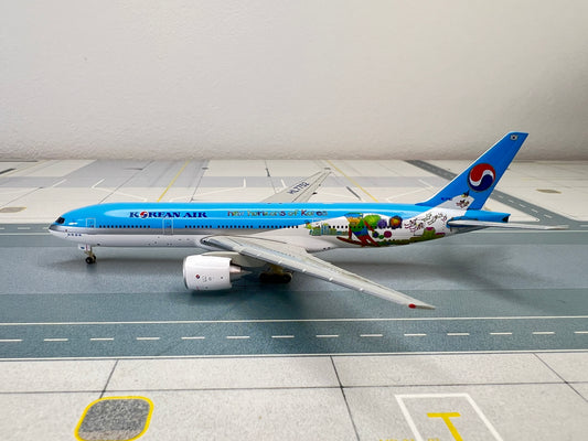 Korean Air Boeing 777-200 pre-owned