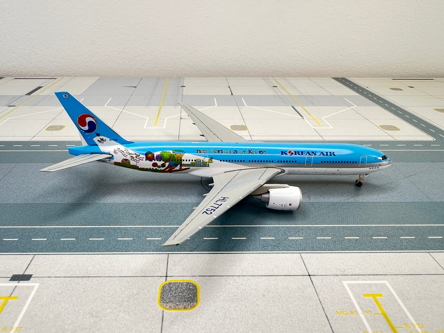 Korean Air Boeing 777-200 pre-owned