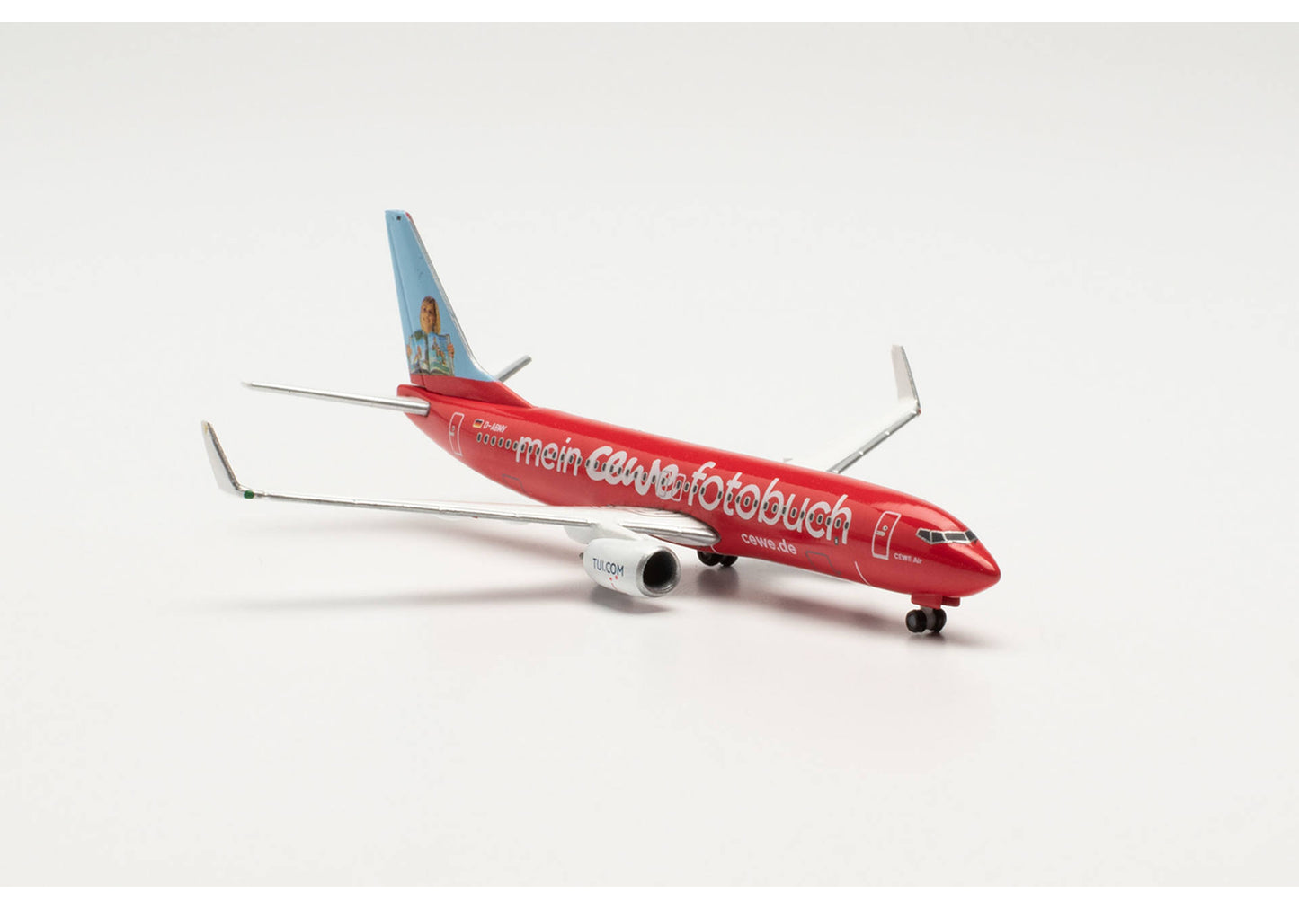 TUIfly Boeing 737-800 “Cewe Fotobuch”