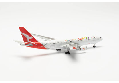 Qantas Airbus A330-200 "Pride is in the Air"