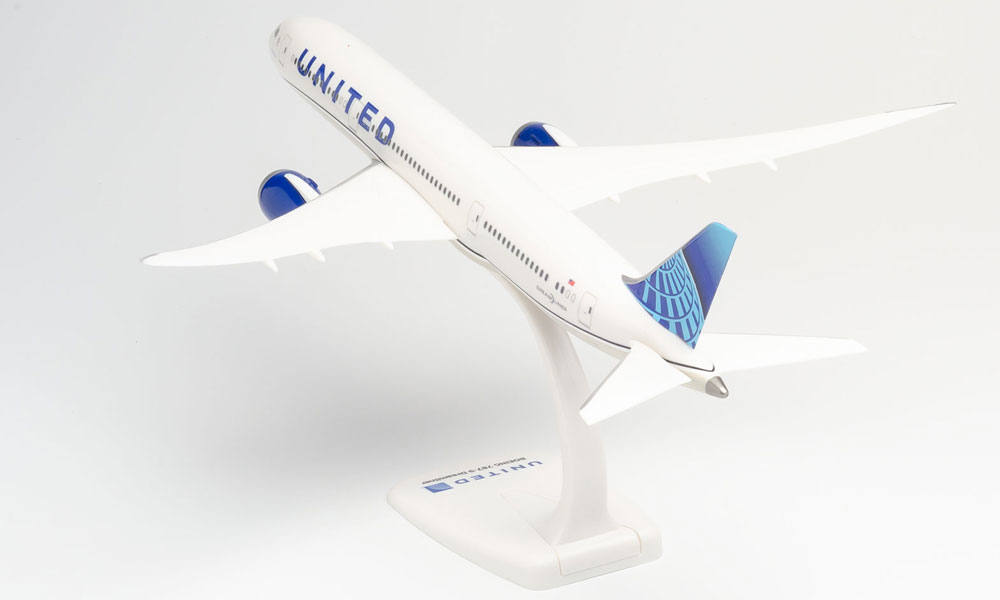 United Airlines Boeing 787-9