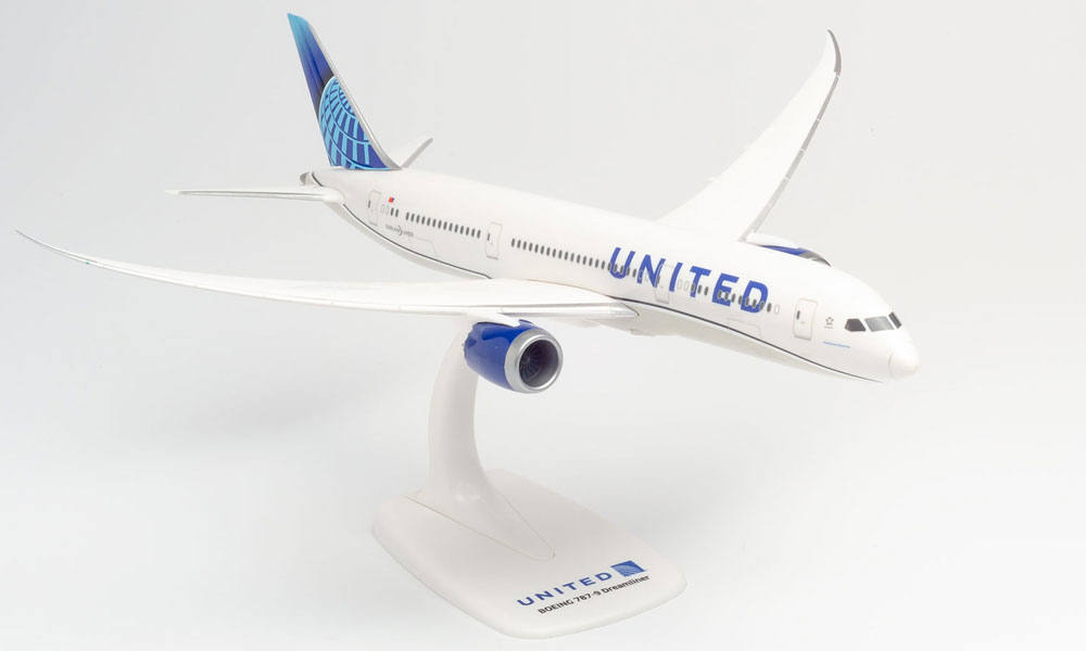 United Airlines Boeing 787-9