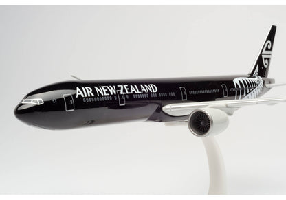 Air New Zealand Boeing 777-300ER "All Blacks"