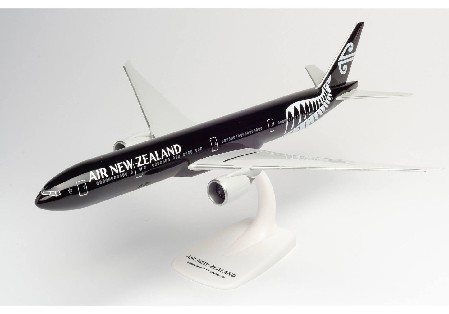 Air New Zealand Boeing 777-300ER "All Blacks"