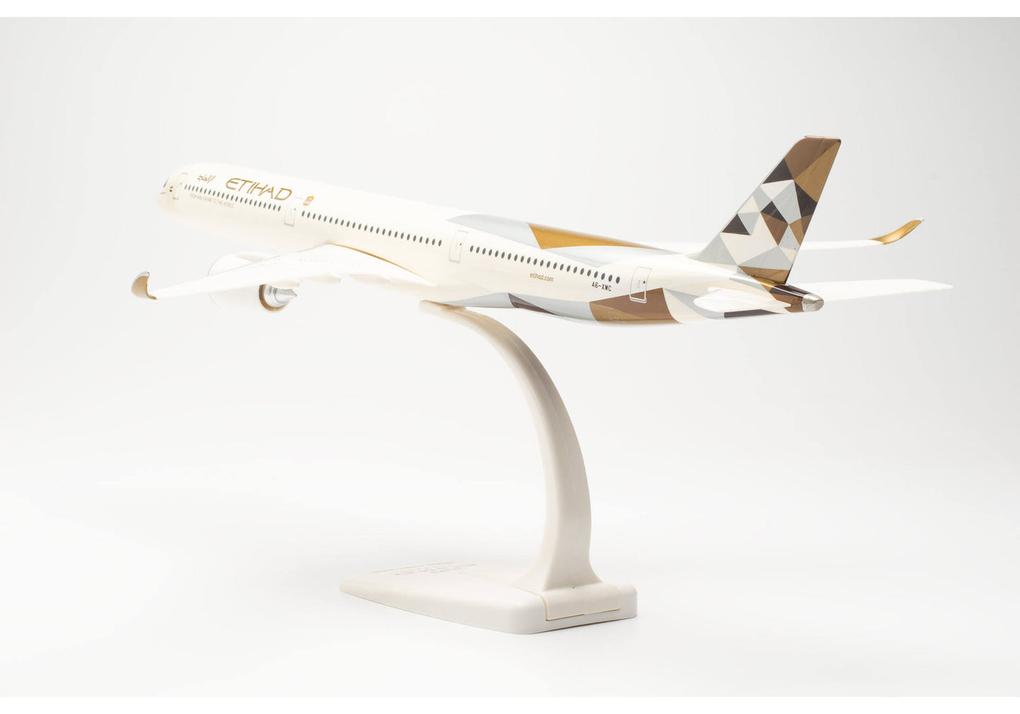 Etihad Airways Airbus A350-1000