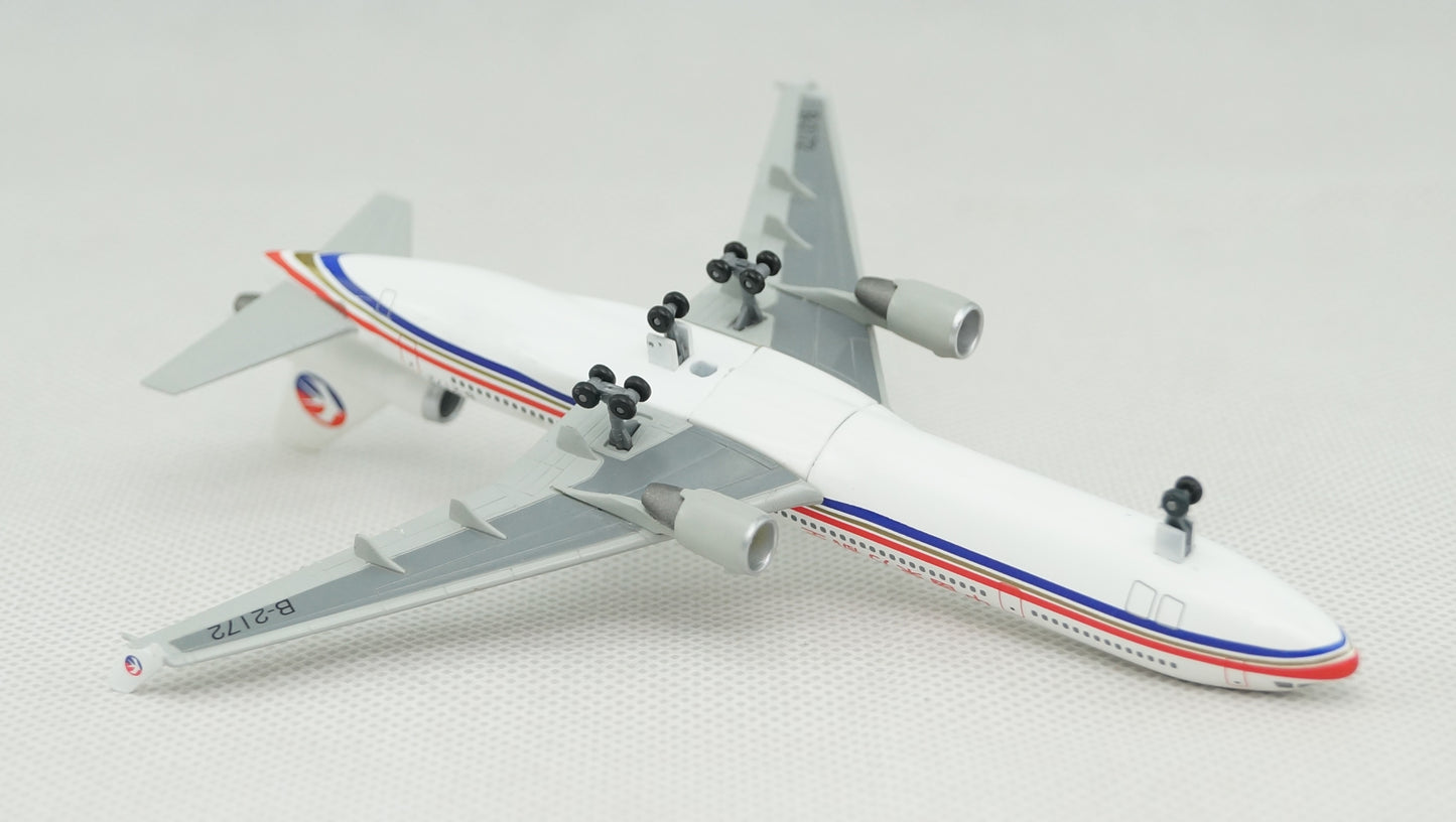 China Eastern McDonnell Douglas MD-11 Pre-owned