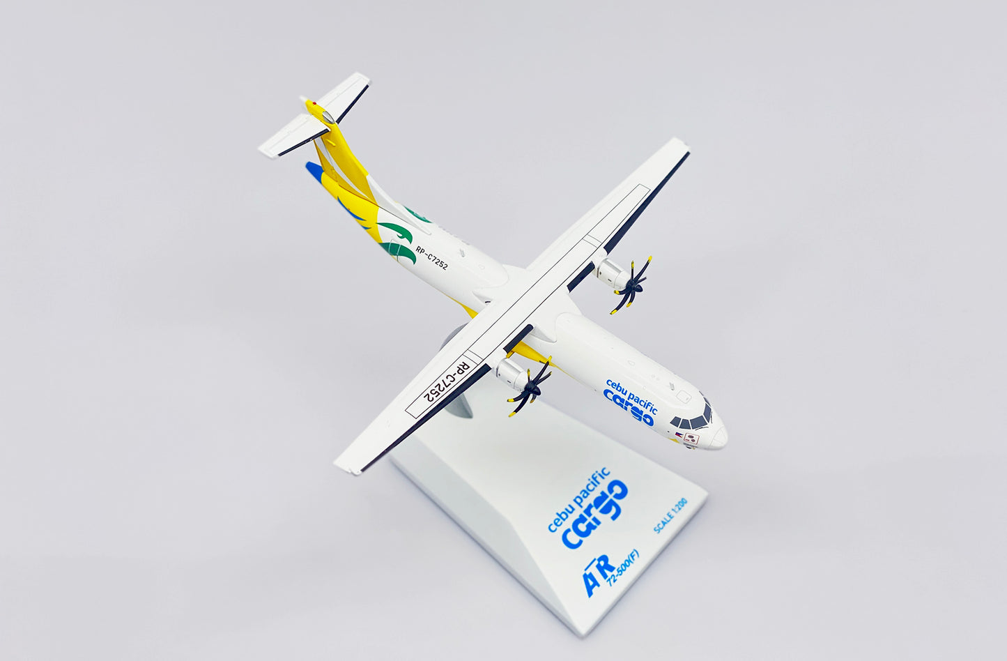 Cebu Pacific Cargo ATR72-500F