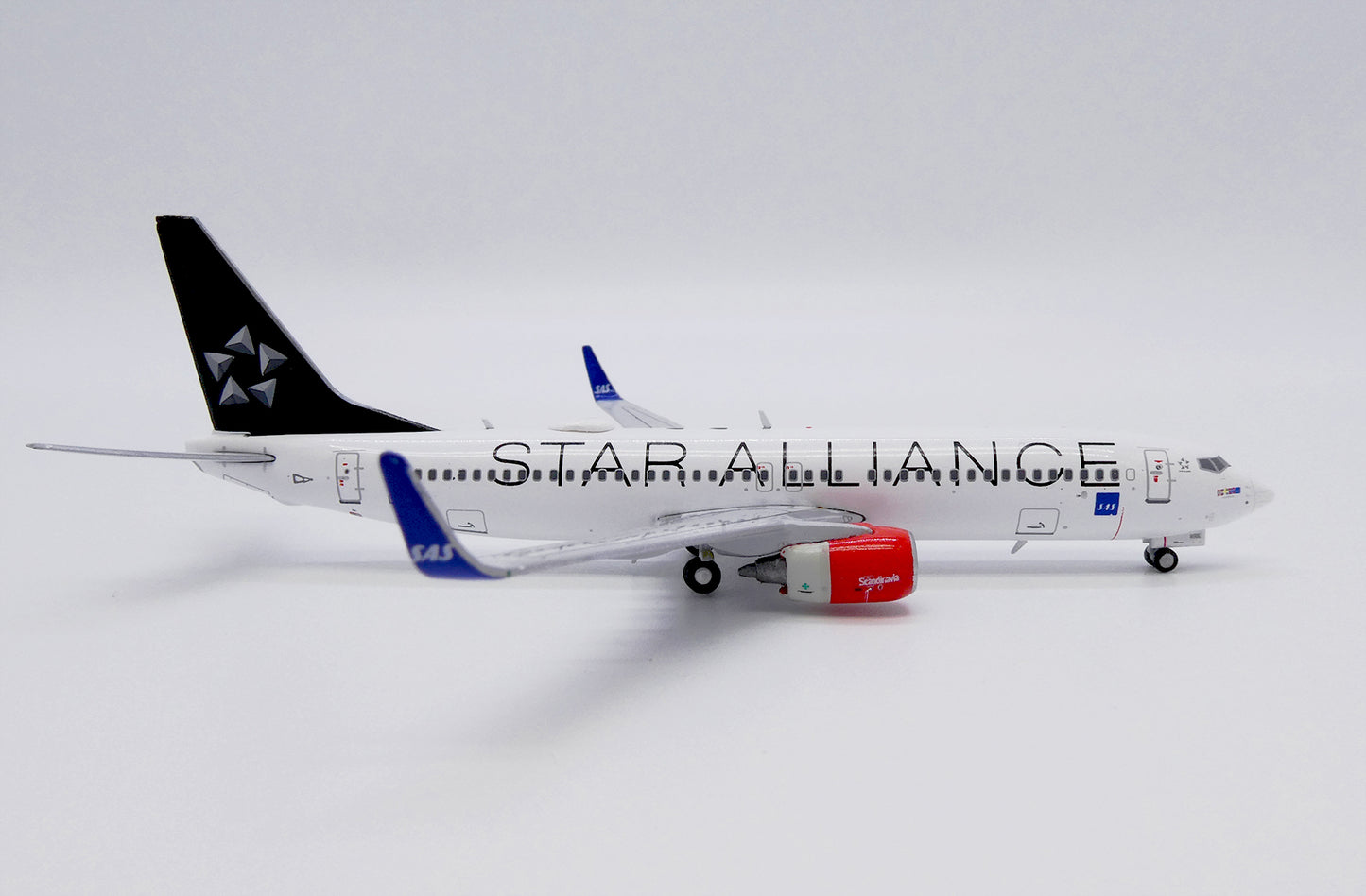 SAS Scandinavian Airlines Boeing 737-800